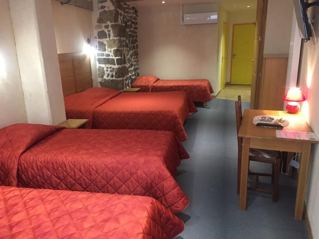 Le Bilboquet Hotel Le Puy-en-Velay Екстериор снимка