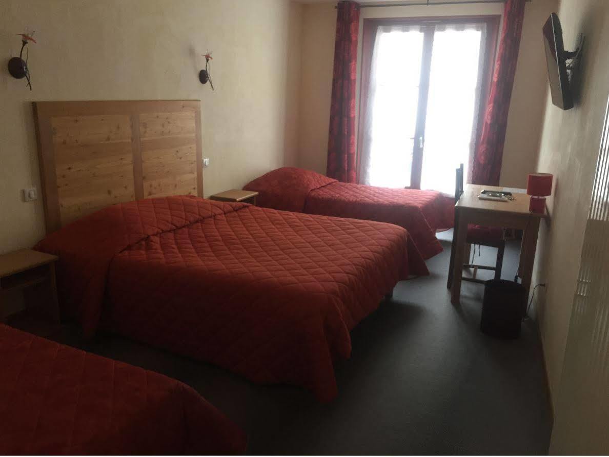 Le Bilboquet Hotel Le Puy-en-Velay Екстериор снимка